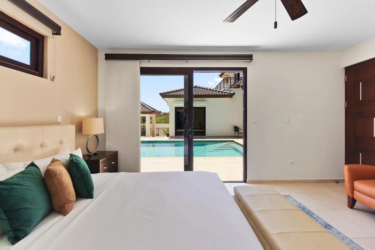 Arashi Palm Villa Noord